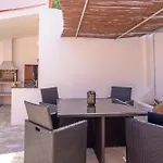 Family-friendly With Private Pool & Rooftop Oasis Villa