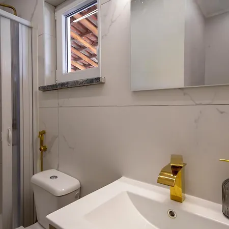 빌라 Family-friendly With Private Pool & Rooftop Oasis *