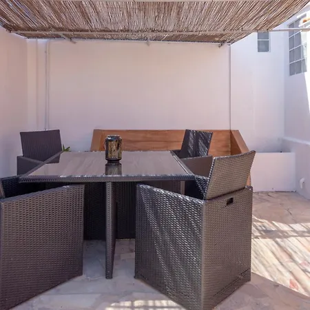 Family-friendly With Private Pool & Rooftop Oasis Villa Alvor