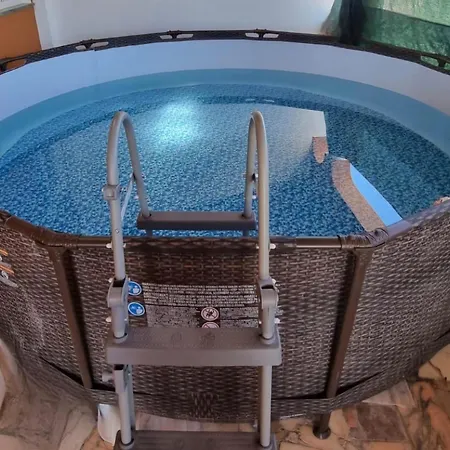 Family-friendly With Private Pool & Rooftop Oasis *