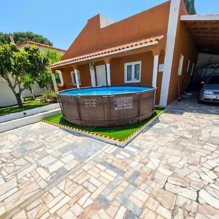 빌라 Family-friendly With Private Pool & Rooftop Oasis *