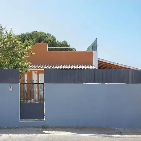 Villa Family-friendly With Private Pool & Rooftop Oasis *